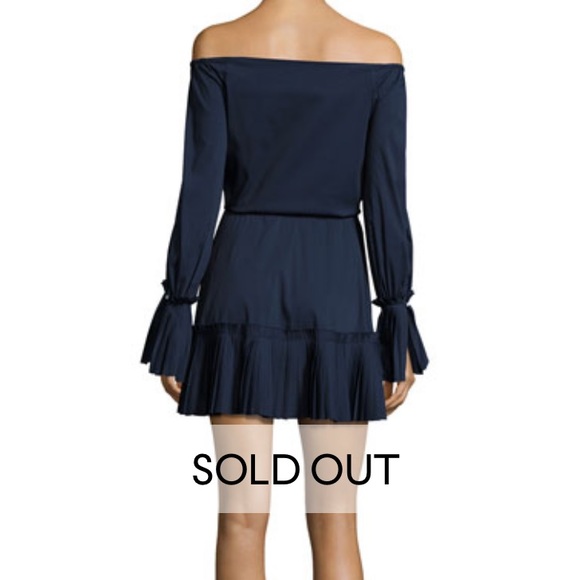 Alexis off shoulder draw string waist dress - S 💙 - Picture 4 of 12